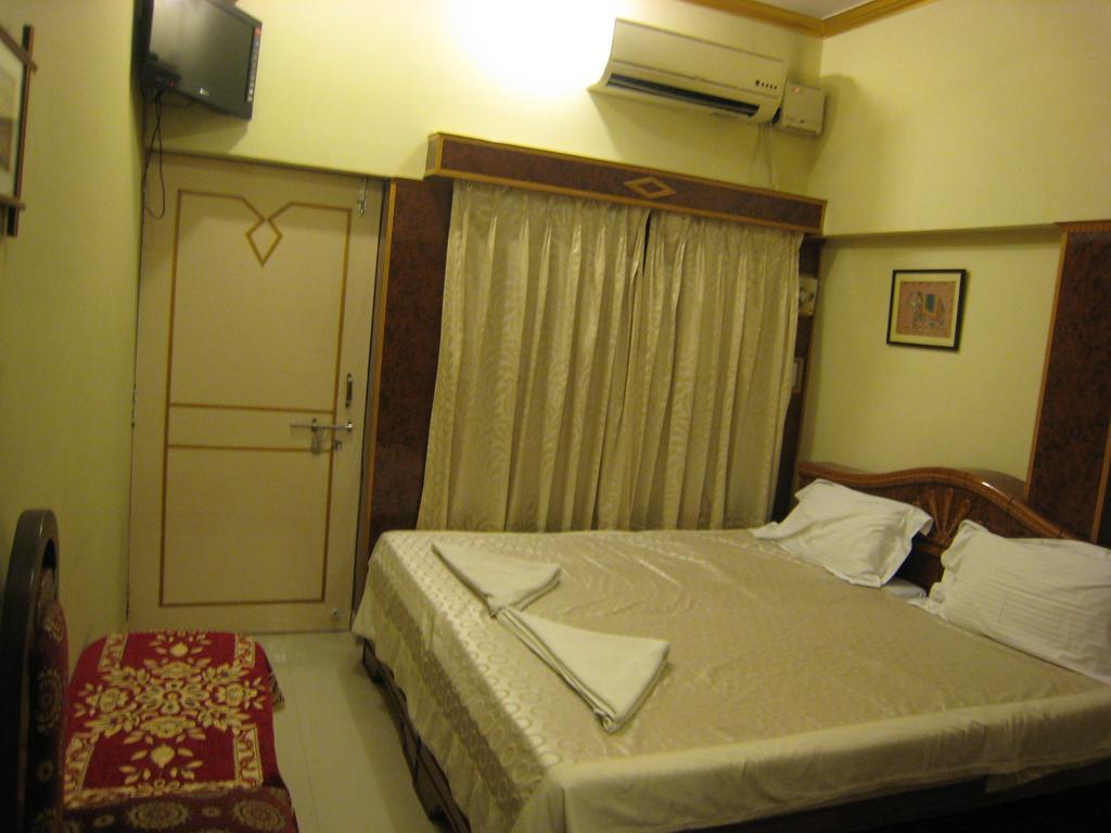 Kedareswar Bed & Breakfast Varanasi